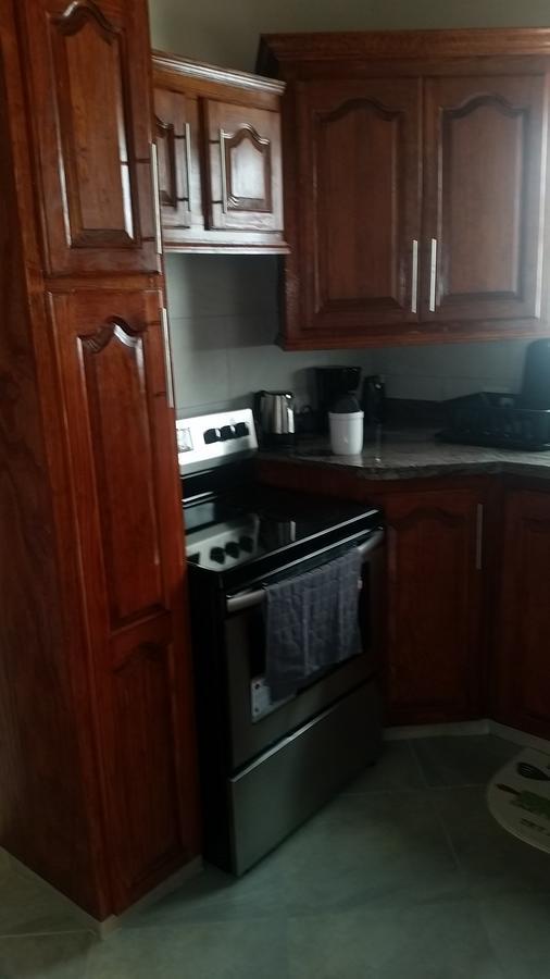 Frontline Apartments Christ Church Bagian luar foto